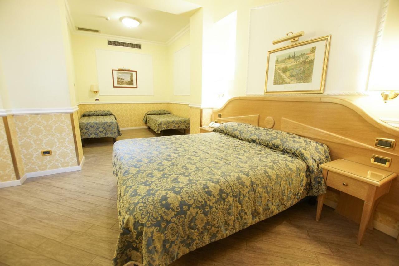 Hotel Giglio Dell'Opera Řím Exteriér fotografie